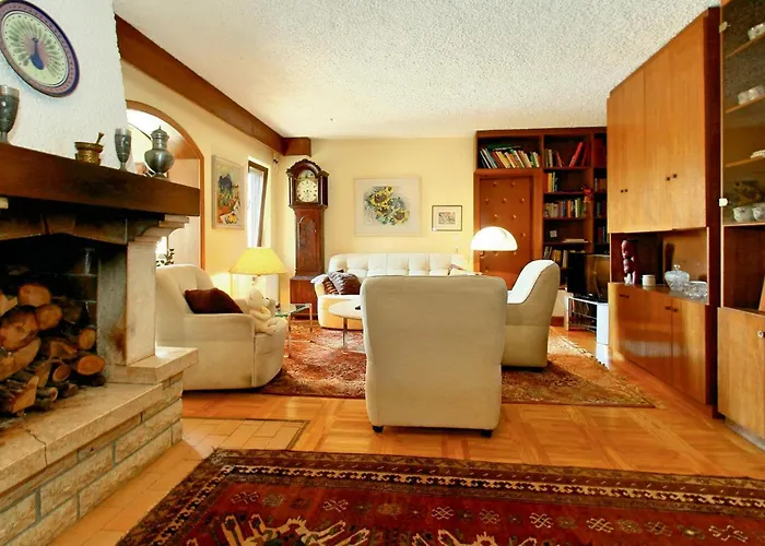 1 Bedroom Cozy In Апартаменты Пореч