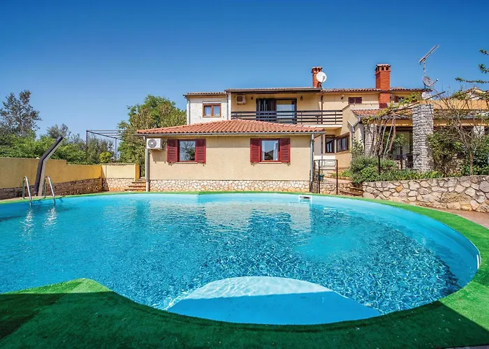 Апартаменты 1 Bedroom Cozy In Пореч