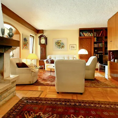 1 Bedroom Cozy In דירה פורץ