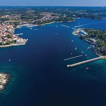 Gorgeous Apartment In Porec * Poreč