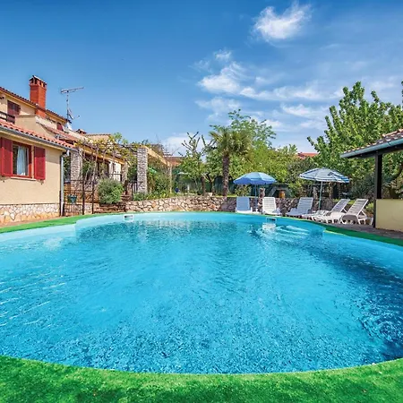 Apartament 1 Bedroom Cozy In Poreč