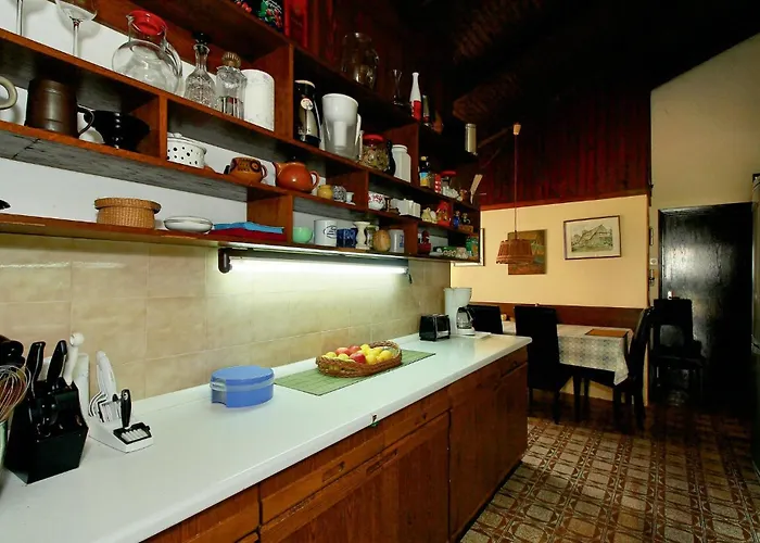 1 Bedroom Cozy In *